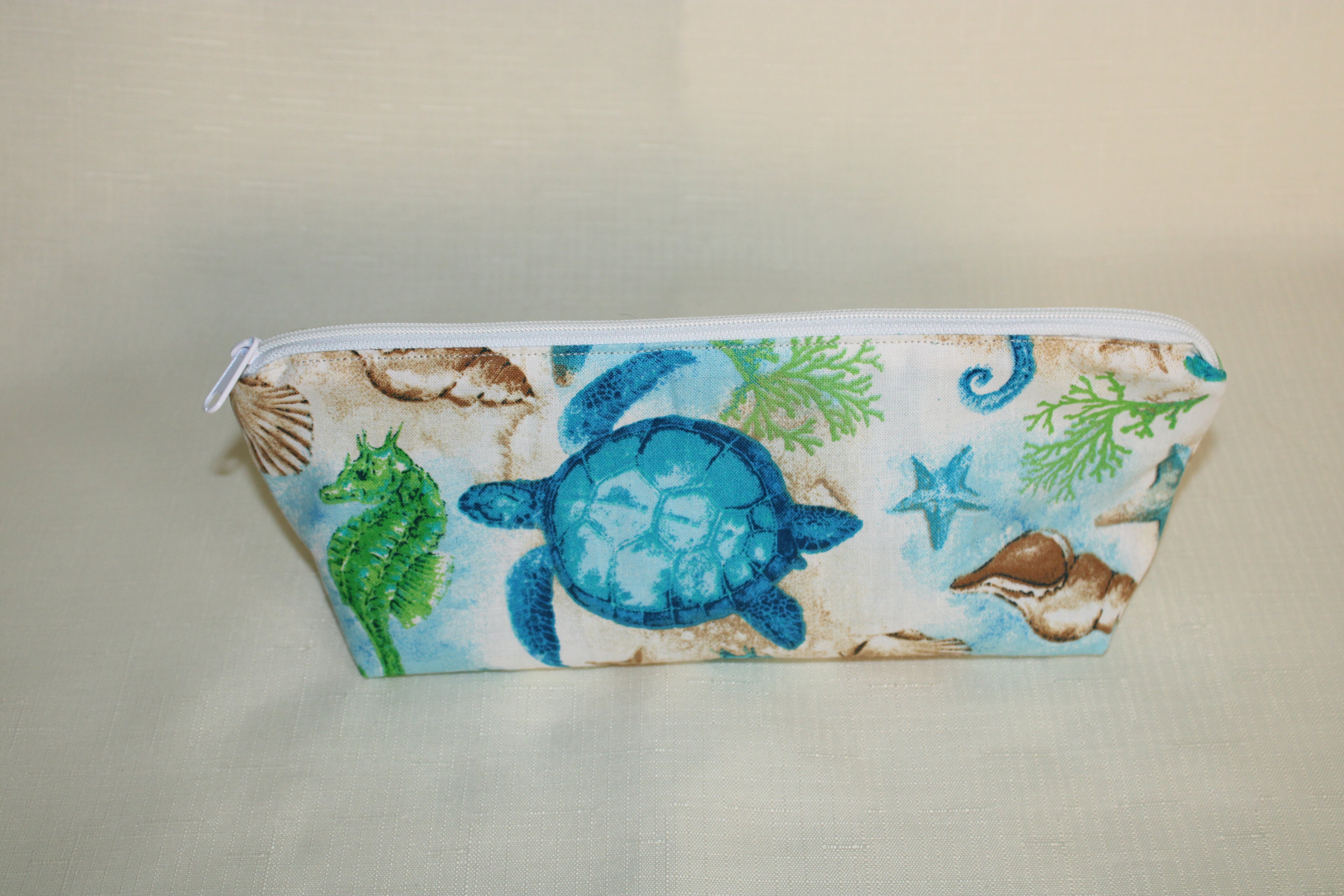 Small Ocean Zipper Bag | Turtle & Seashell Print